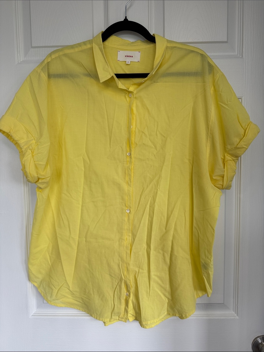 XiRENA Sunny Yellow Button-Up Top